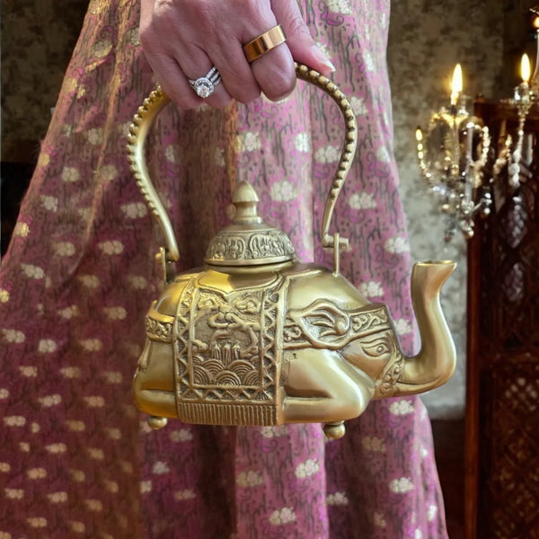 Mehfil-e-Shaan - Elephant-Shaped Brass Kettle
