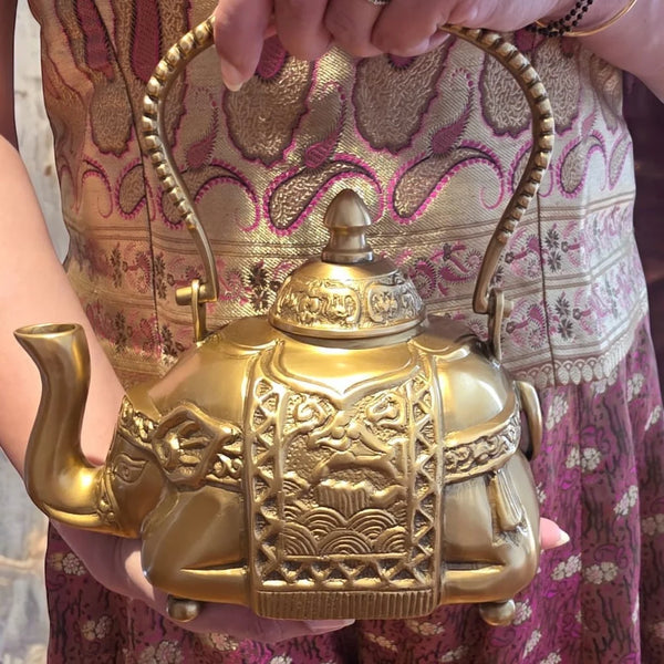 Mehfil-e-Shaan - Elephant-Shaped Brass Kettle