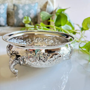 Nurein Handcrafted Brass Urli with Chitai Work